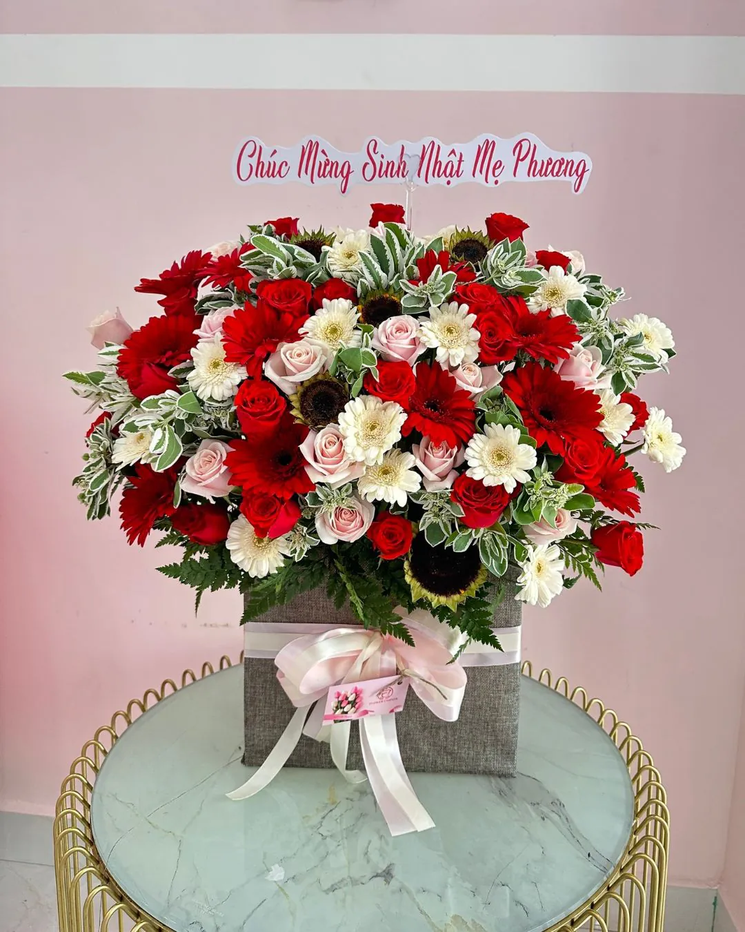 Lẵng Hoa Chúc Mừng - HNA.LHSNM1